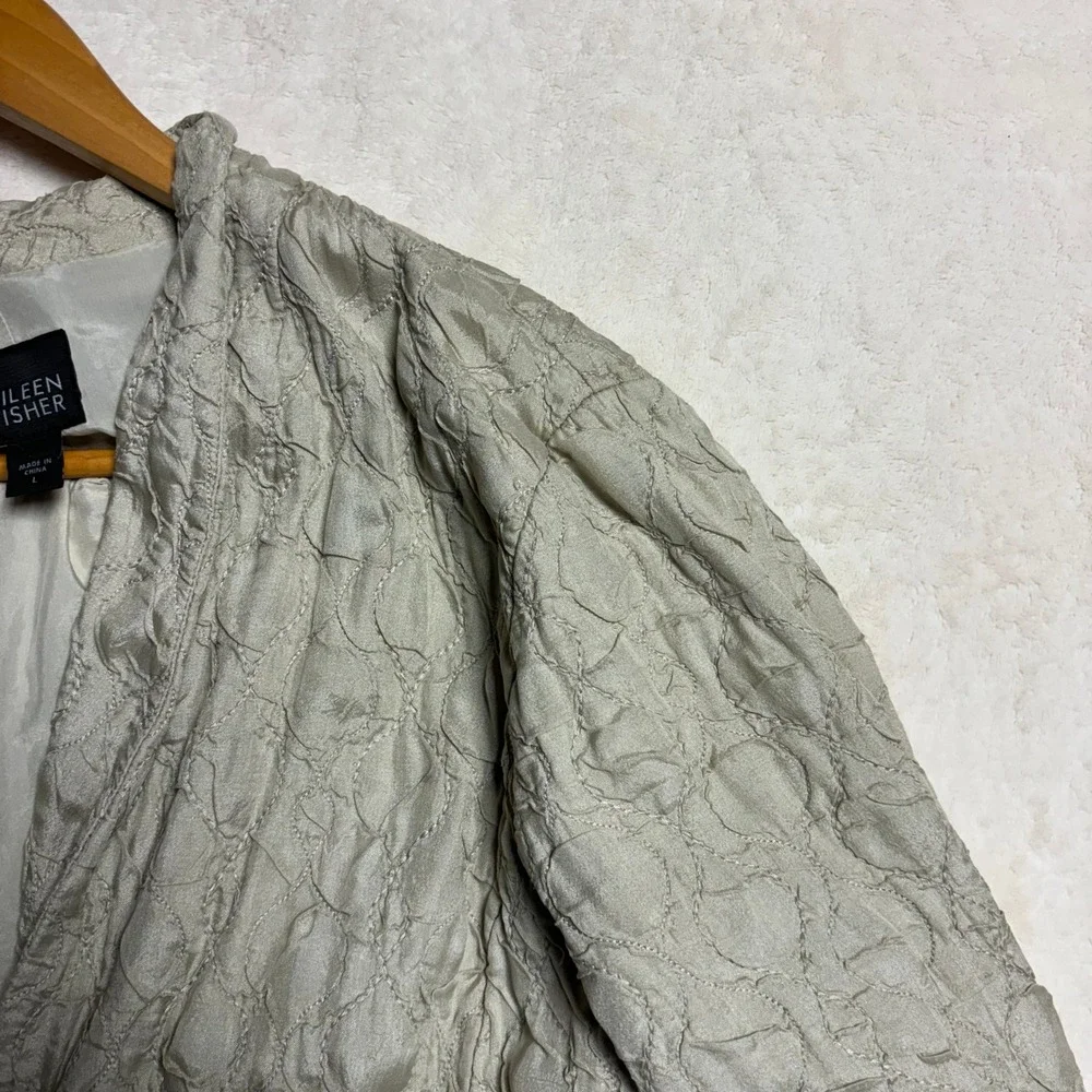 Eileen Fisher Womens Textured Jacket Beige‎ Button Front Size L Blazer Lagenook - Picture 8 of 14